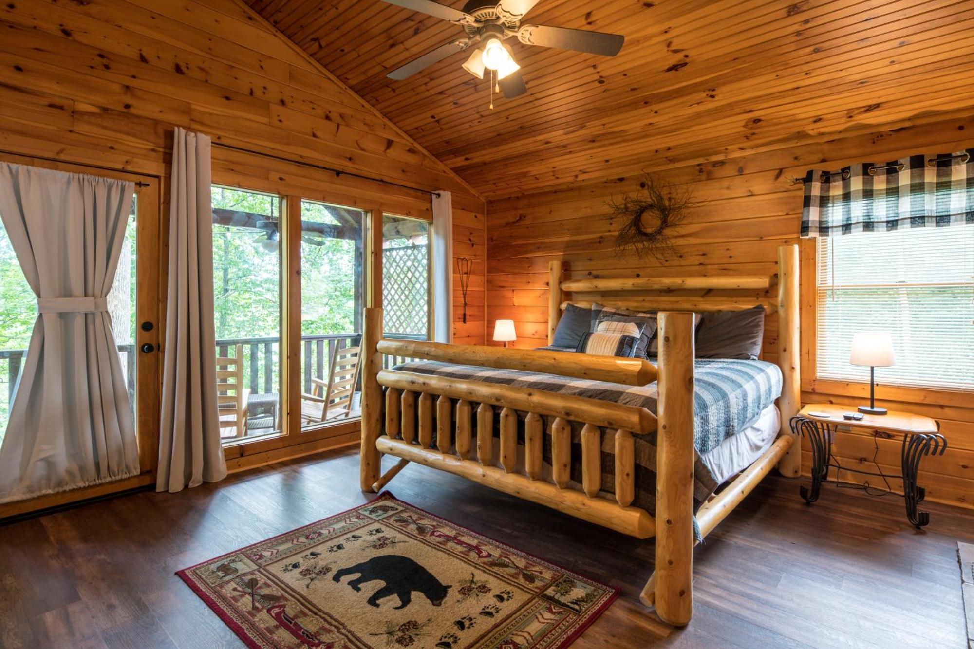 Black Bear Cove Гетлинбург Екстериор снимка
